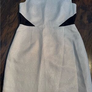 ANTONIO MELANI Gray and White Sheath Cocktail Dress